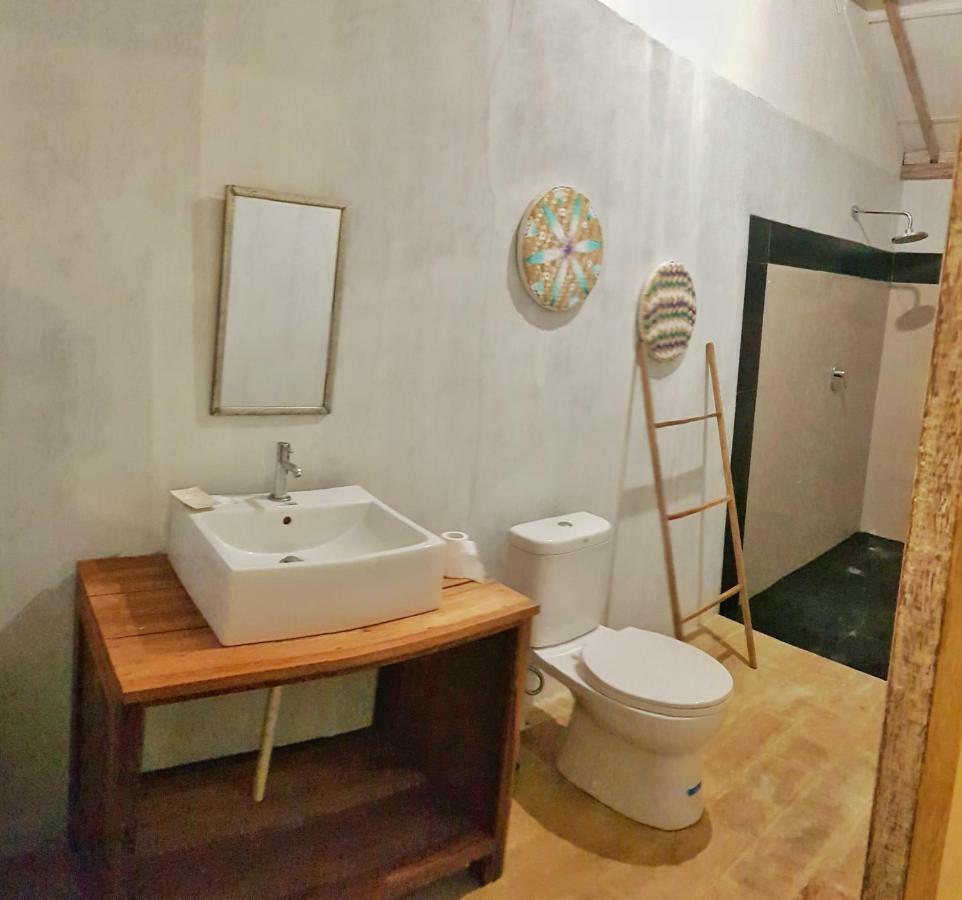 Kayu Cottage Gili Trawangan Extérieur photo